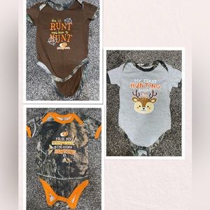 12M Mossy Oak Onesies